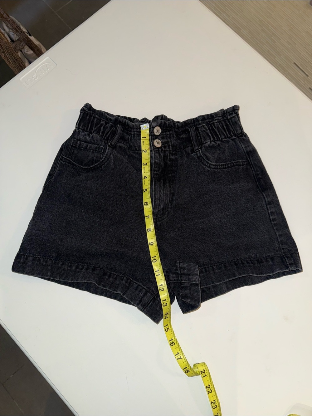 Forever 21 Black Paperbag Waist High Rise Denim Shorts Size Small